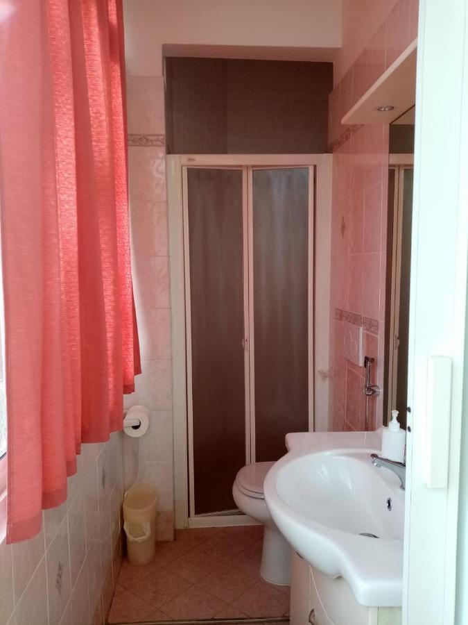 Piccione Marittimo Appartamento Vicinanze Mare Livourne Extérieur photo